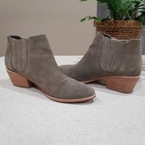 JOIE BARLOW Suede Leather Booties Ankle Western Boots Wooden Block Heels 37 6.5